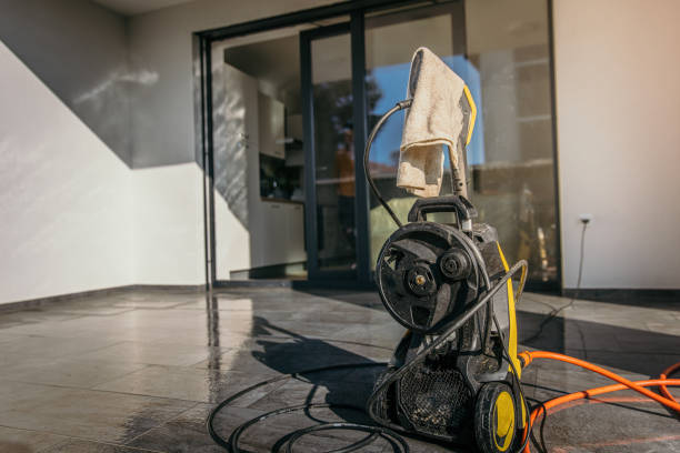 Best Fence Cleaning and Maintenance in Adrian, MO